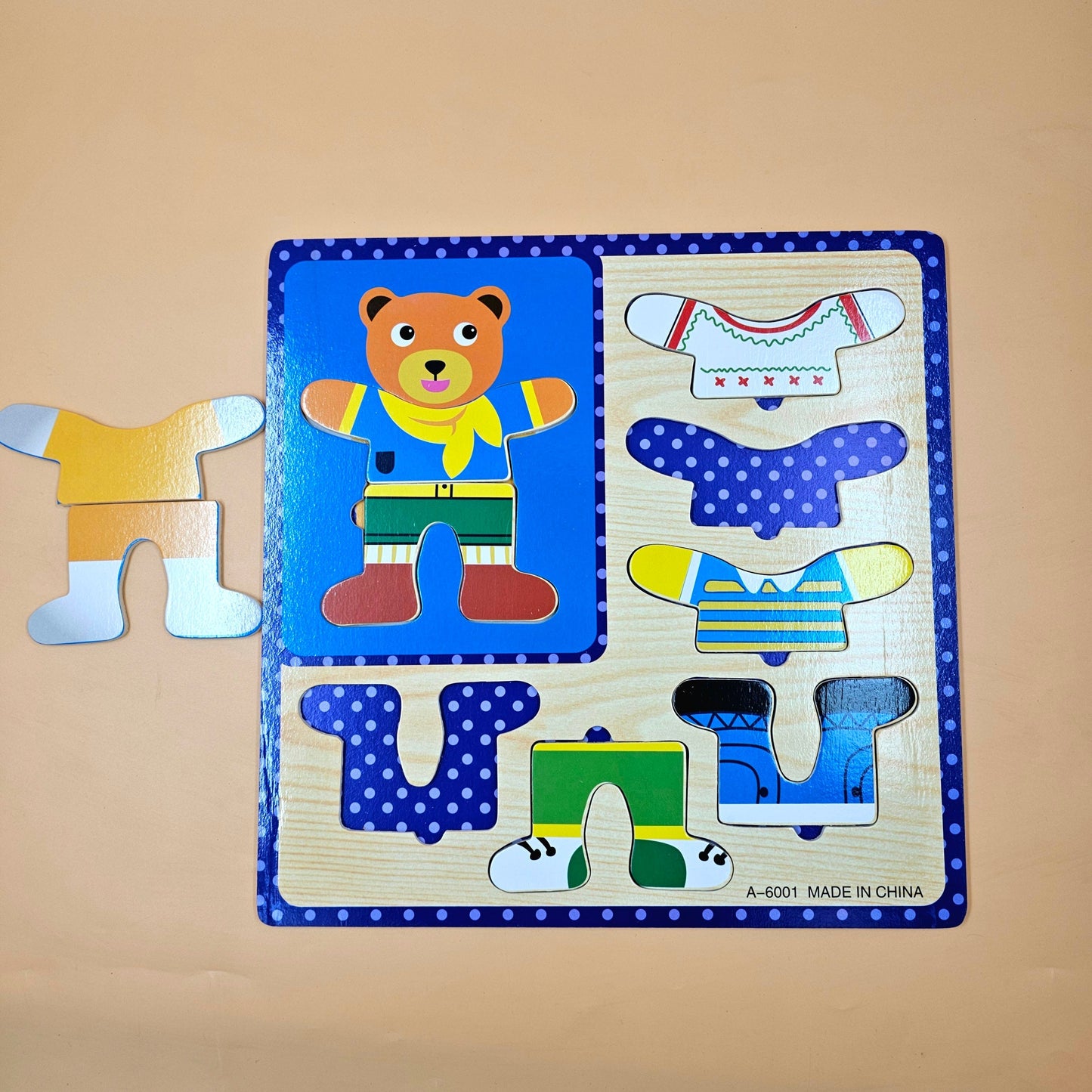 Wooden Bear Dressup Puzzle  - EKT3252